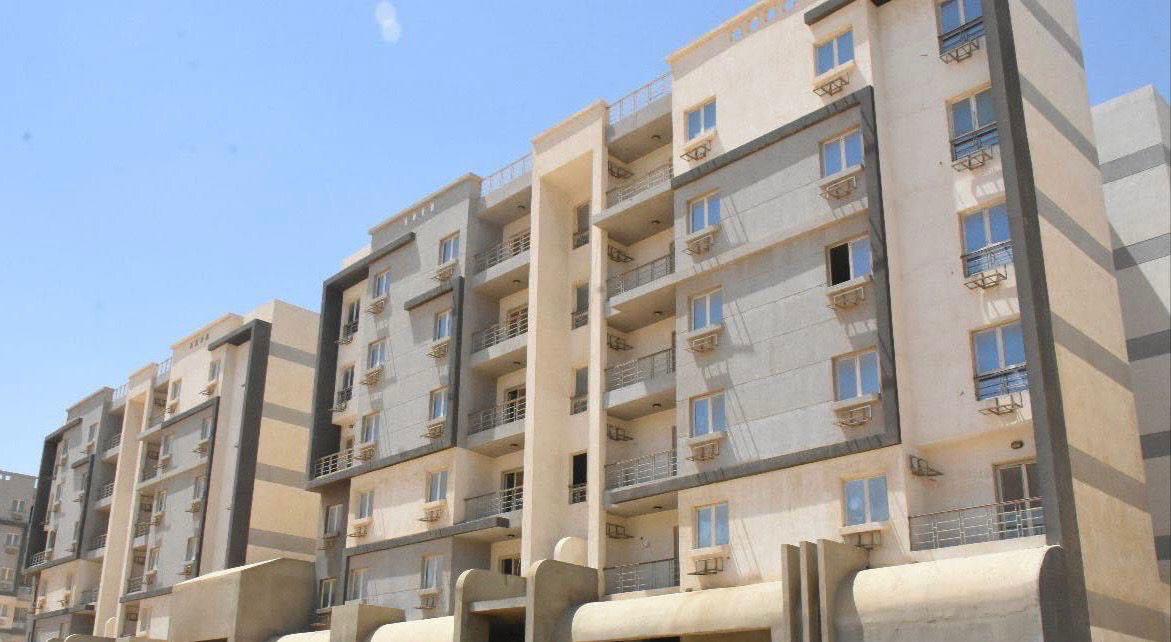 وزير الإسكان: الثلاثاء المقبل.. بدء تسليم دفعة جديدة من وحدات مشروع «سكن مصر» بالقاهرة الجديدة وزير الإسكان: الثلاثاء المقبل.. بدء تسليم دفعة جديدة من وحدات مشروع «سكن مصر» بالقاهرة الجديدة