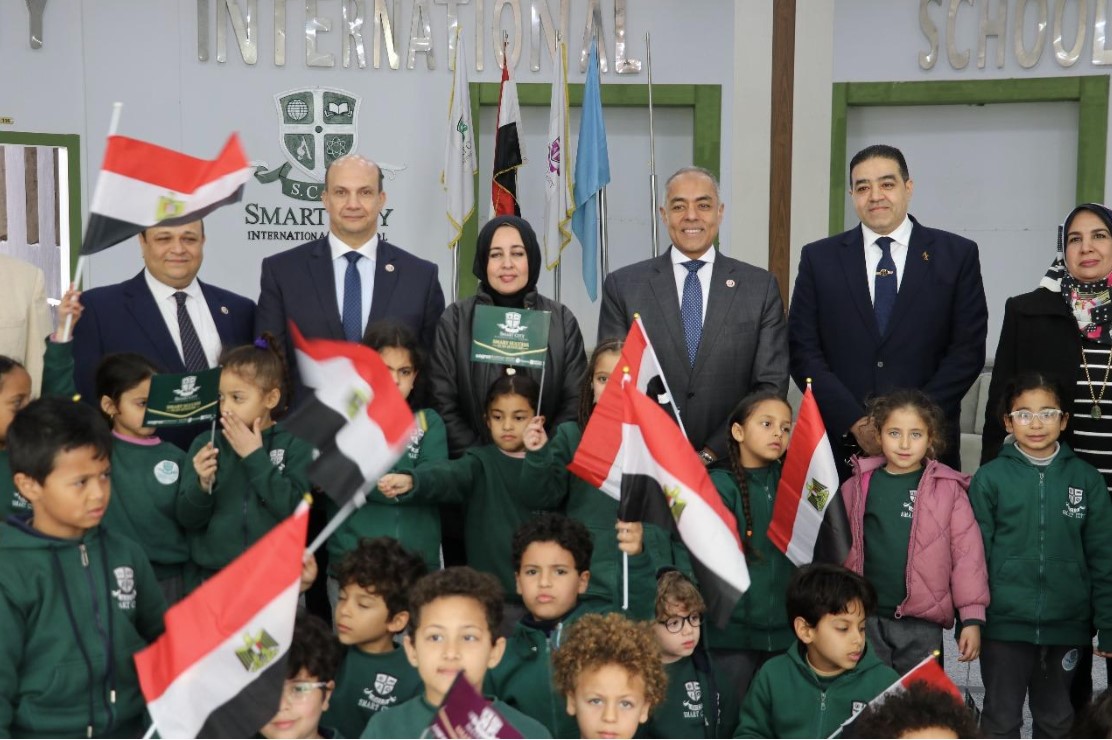 الهيئة الوطنية للانتخابات تطلق جولات توعية لطلاب المدارس في أسيوط