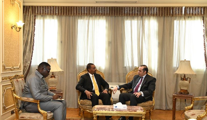 وزير الشئون النيابية يؤكد التزام مصر المستمر بتعزيز التعاون المشترك مع الصومال وزير الشئون النيابية يؤكد التزام مصر المستمر بتعزيز التعاون المشترك مع الصومال