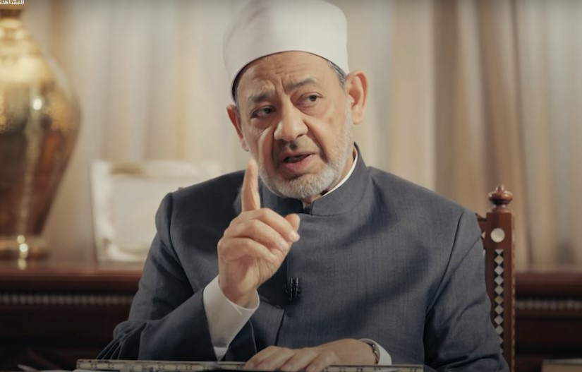 الإمام الطيب: “الحسيب” هو الكافي لعباده والمحاسب لأعمالهم الإمام الطيب: “الحسيب” هو الكافي لعباده والمحاسب لأعمالهم