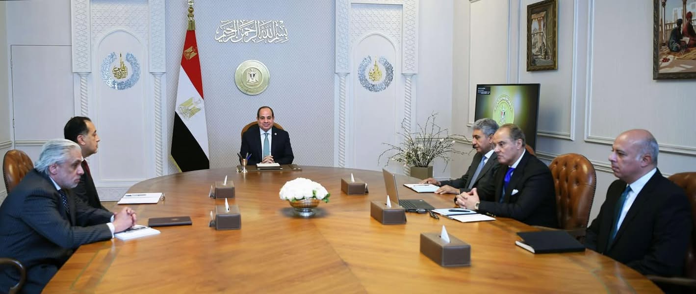 الرئيس السيسي يجتمع مع مدبولي للإطلاع على التصورات المقترحة لاحتفالية افتتاح المتحف المصري الكبير الرئيس السيسي يجتمع مع مدبولي للإطلاع على التصورات المقترحة لاحتفالية افتتاح المتحف المصري الكبير