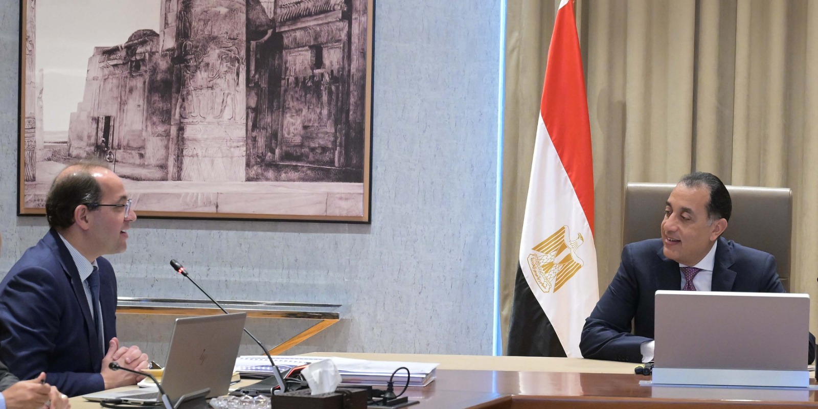 موازنة العام المالي الجديد.. رئيس الوزراء يلتقي وزير المالية لاستعراض مؤشرات الأداء المالي