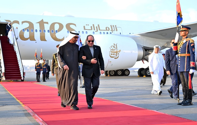 الموقع الرئاسي ينشر صور استقبال وتوديع الرئيس السيسي لرئيس الإمارات الموقع الرئاسي ينشر صور استقبال وتوديع الرئيس السيسي لرئيس الإمارات