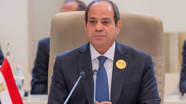 الرئيس السيسي يوفد مندوبين للتعزية