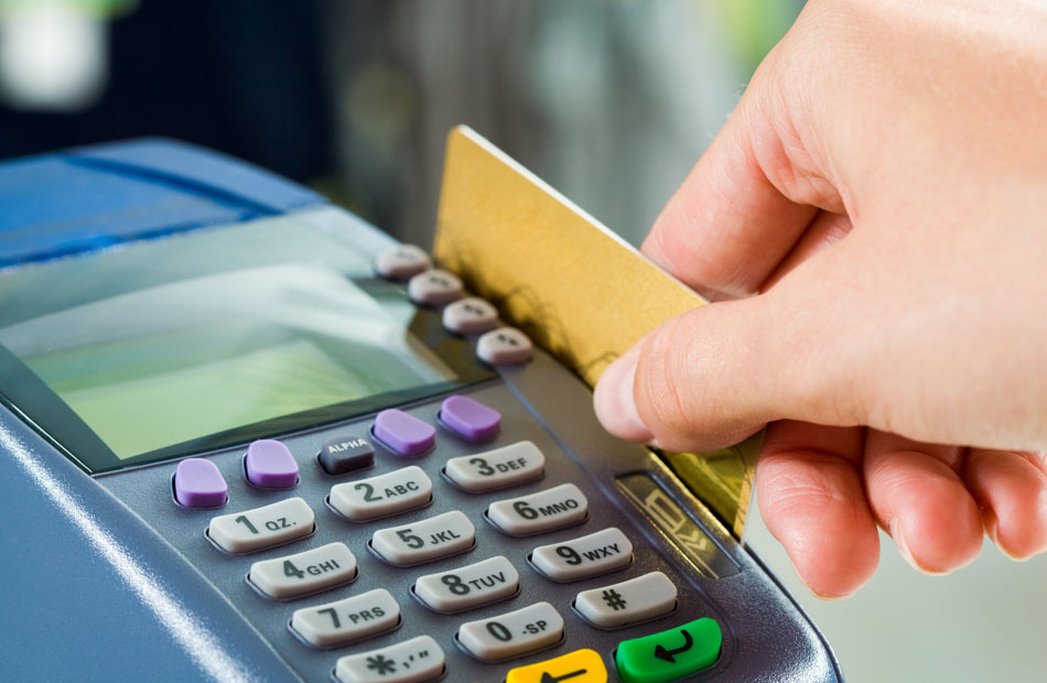 وزير التموين يتابع الموقف التنفيذي لصرف السلع الخاصة بالمنحة الإضافية للمستحقين