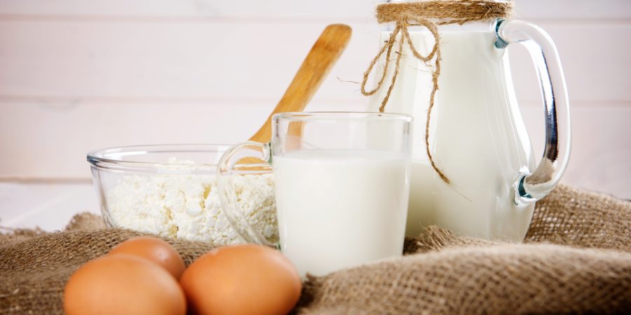 أسعار البيض والألبان والأجبان في الأسواق اليوم الأربعاء 26 مارس 2025