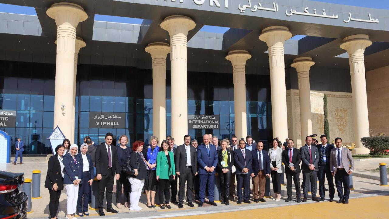 إشادة دبلوماسية أوروبية لمطار سفنكس الدولي كوجهة سياحية واعدة