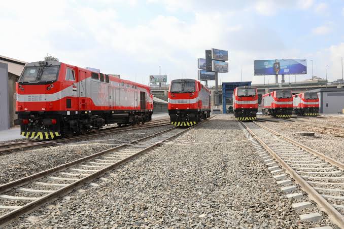 خطوة بخطوة بلدك بتتقدم .. تطويرات وزارة النقل في انشاء ورشة صيانة جرارات GE الجديدة