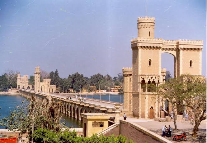 « الري»: مناسيب المياه أمام القناطر الرئيسية تكفي الاحتياجات المائية