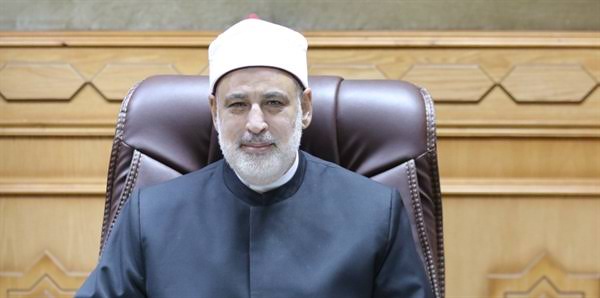 لمدة عام.. قرار جمهوري بالتجديد للدكتور الضويني وكيلًا للأزهر