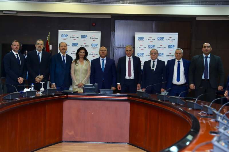 وزير النقل يشهد توقيع شراكة إستراتيجية بين شركة CMA CGM الفرنسية وميناء أكتوبر