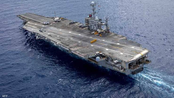 الحوثى يعلن استهداف حاملة الطائرات الأمريكية “ترومان” بصواريخ ومسيرات الحوثى يعلن استهداف حاملة الطائرات الأمريكية “ترومان” بصواريخ ومسيرات