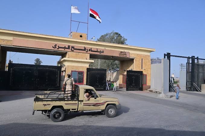 فتح ميناء رفح البري لليوم الـ29 على التوالي فتح ميناء رفح البري لليوم الـ29 على التوالي