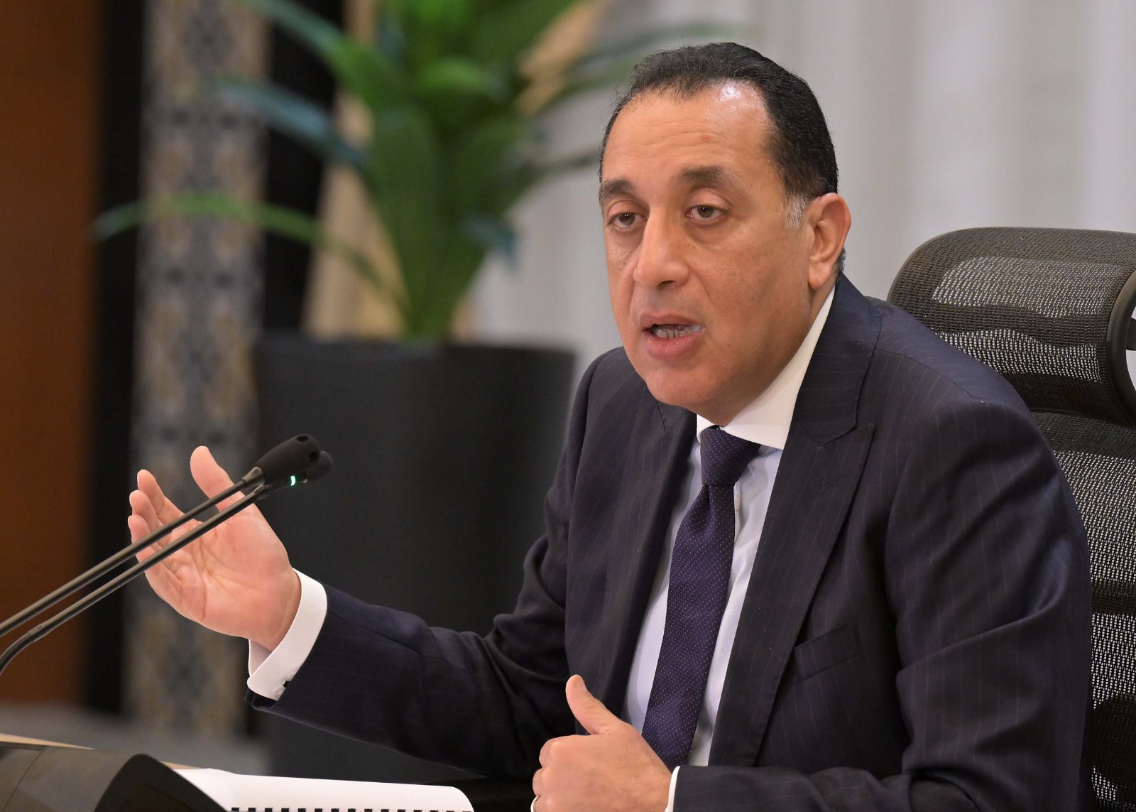 رئيس الوزراء يبدأ جولة تفقدية بعدد من المشروعات الخدمية بمحافظة الإسماعيلية رئيس الوزراء يبدأ جولة تفقدية بعدد من المشروعات الخدمية بمحافظة الإسماعيلية