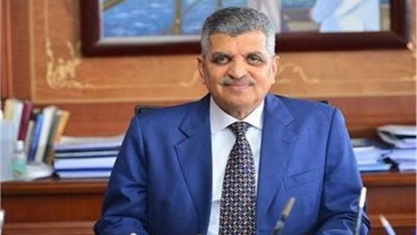 رئيس هيئة قناة السويس: القناة تقدم تخفيضات 15% من الرسوم لسفن الحاويات أكثر 130 ألف طن رئيس هيئة قناة السويس: القناة تقدم تخفيضات 15% من الرسوم لسفن الحاويات أكثر 130 ألف طن