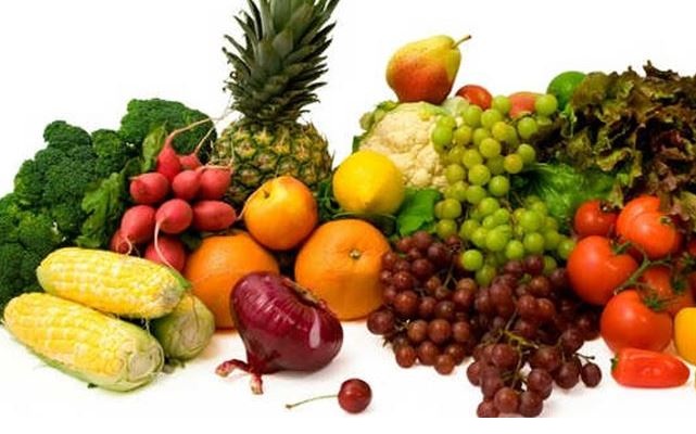 الطماطم والخيار بـ 5 جنيهات.. أسعار الخضر والفاكهة في سوق العبور اليوم الثلاثاء