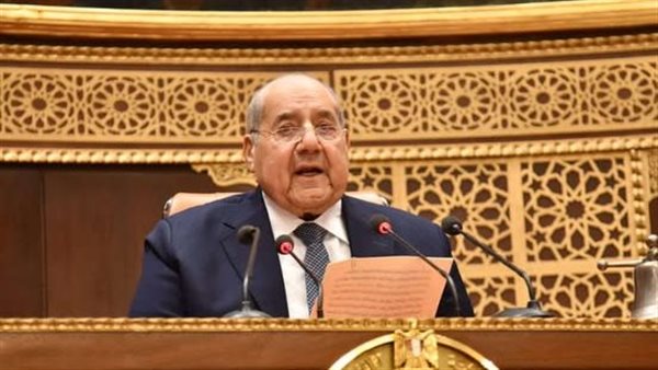 الشيوخ يحيل تقرير عن المساهمة التكافلية بـ التأمين الصحي لرئيس الجمهورية الشيوخ يحيل تقرير عن المساهمة التكافلية بـ التأمين الصحي لرئيس الجمهورية