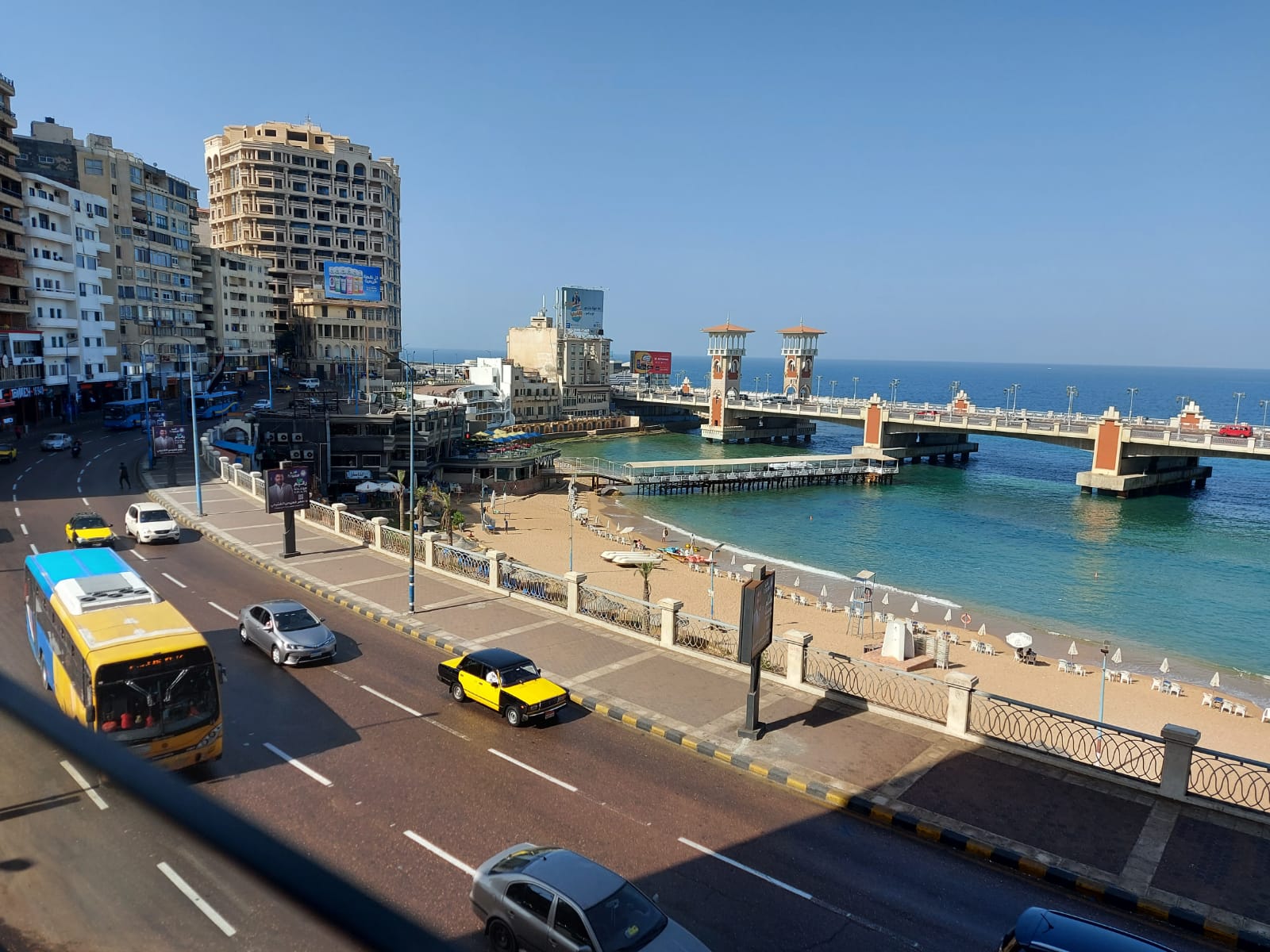 ارتفاع جديد في الحرارة على الإسكندرية وهدوء في حركة الرياح ارتفاع جديد في الحرارة على الإسكندرية وهدوء في حركة الرياح
