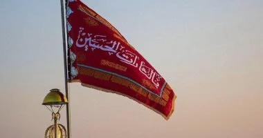 إيران ترفع الرايات الحمراء على المساجد استعدادا للانتقام من إسرائيل.. صور إيران ترفع الرايات الحمراء على المساجد استعدادا للانتقام من إسرائيل.. صور