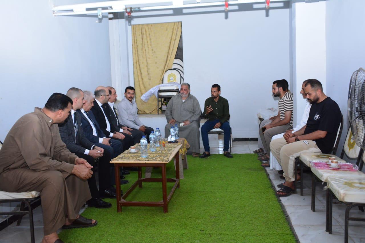 وفد حماة الوطن يقدم واجب العزاء في وفاة شهيد الشهامة بالشرقية