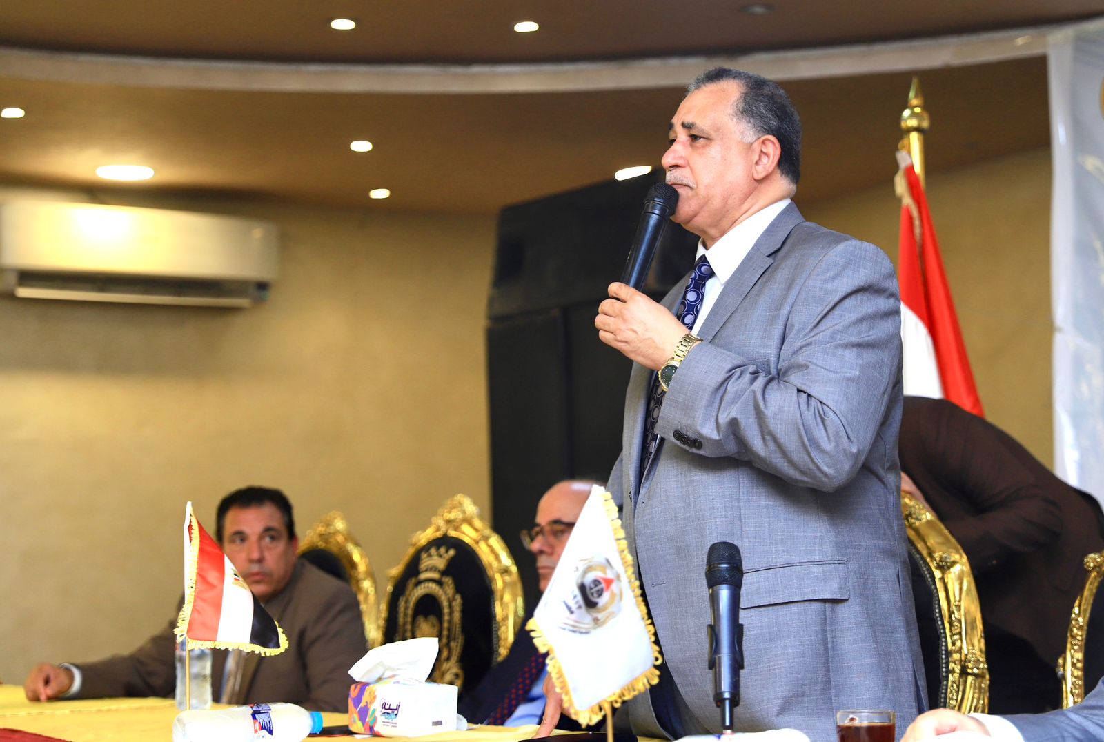 نقيب المحامين يترأس جلسة حلف اليمين القانونية للأعضاء الجدد بنقابات طنطا والمحلة وكفر الشيخ