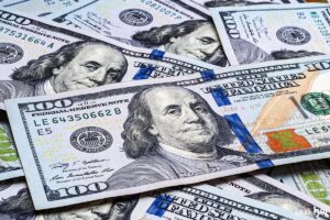 الأخضر بكام الآن؟.. سعر الدولار مقابل الجنيه المصري اليوم الإثنين 22 يونيو 2026 بالبنوك سعر الدولار اليوم