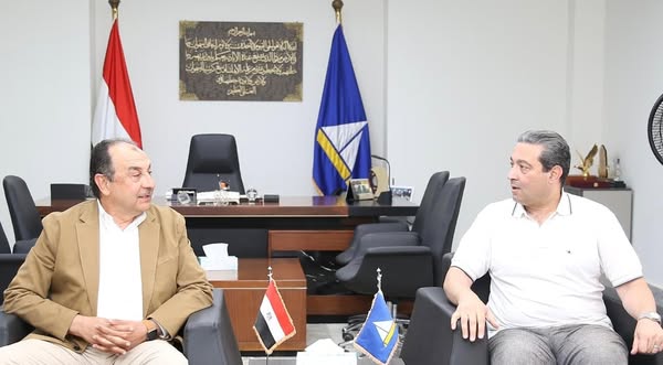 وزير قطاع الأعمال العام يلتقي محافظ دمياط لتفقد عدد من المنشآت الصناعية والفندقية وزير قطاع الأعمال العام يلتقي محافظ دمياط لتفقد عدد من المنشآت الصناعية والفندقية