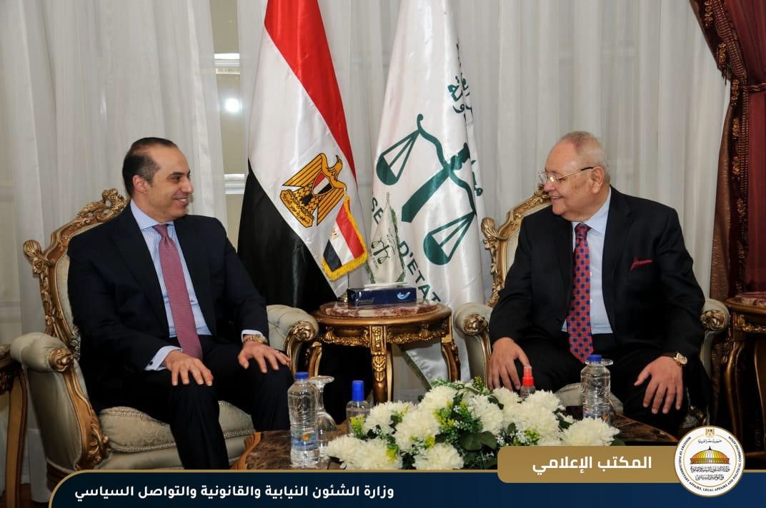 وزير الشؤون النيابية والقانونية يلتقي المستشار أسامة شلبي لتهنئته بتوليه رئاسة مجلس الدولة
