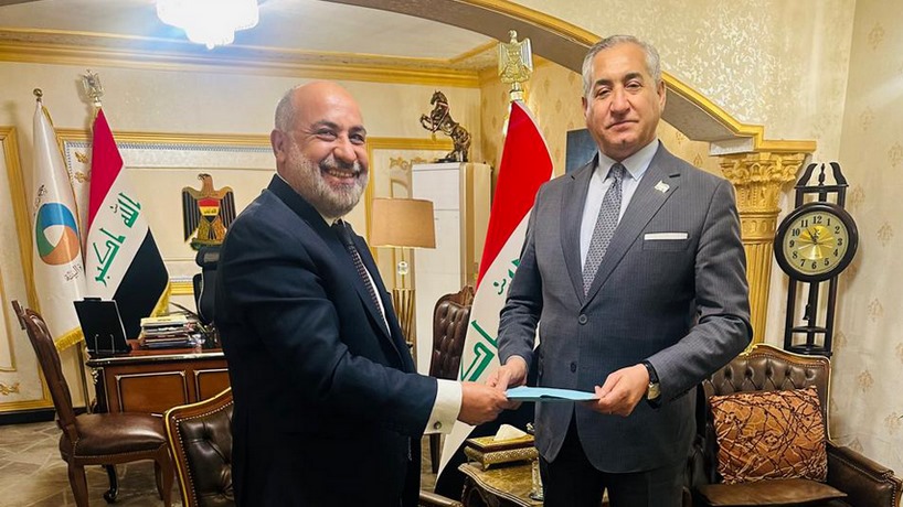 وكيل وزارة البيئة العراقي يستقبل ممثل هيئة المرأة العربية وكيل وزارة البيئة العراقي يستقبل ممثل هيئة المرأة العربية