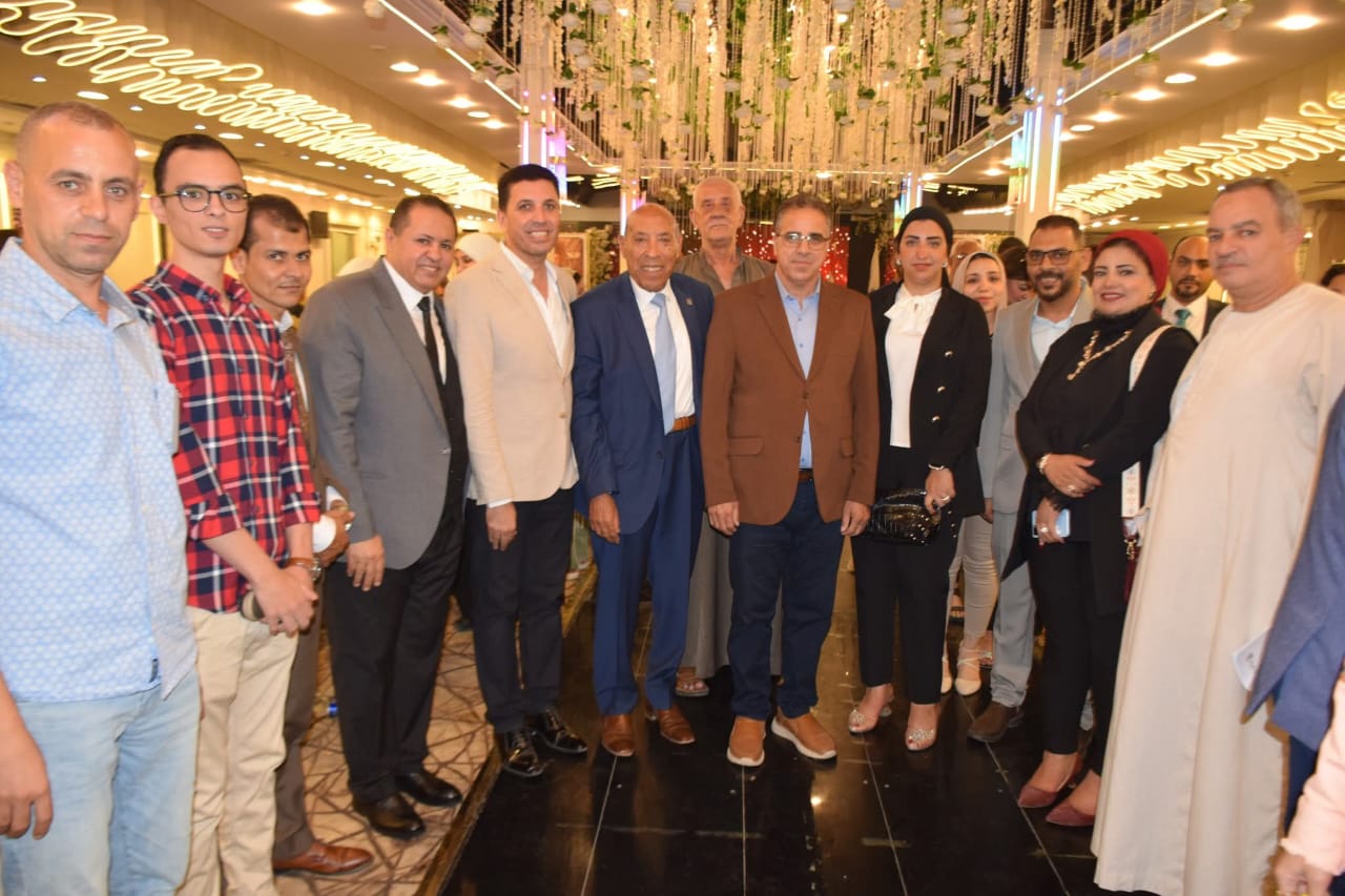 الجبهة الوطنية يدشّن أمانة بندر بني سويف ويؤكد دعم مرشحه هشام مجدي في انتخابات الشيوخ الجبهة الوطنية يدشّن أمانة بندر بني سويف ويؤكد دعم مرشحه هشام مجدي في انتخابات الشيوخ