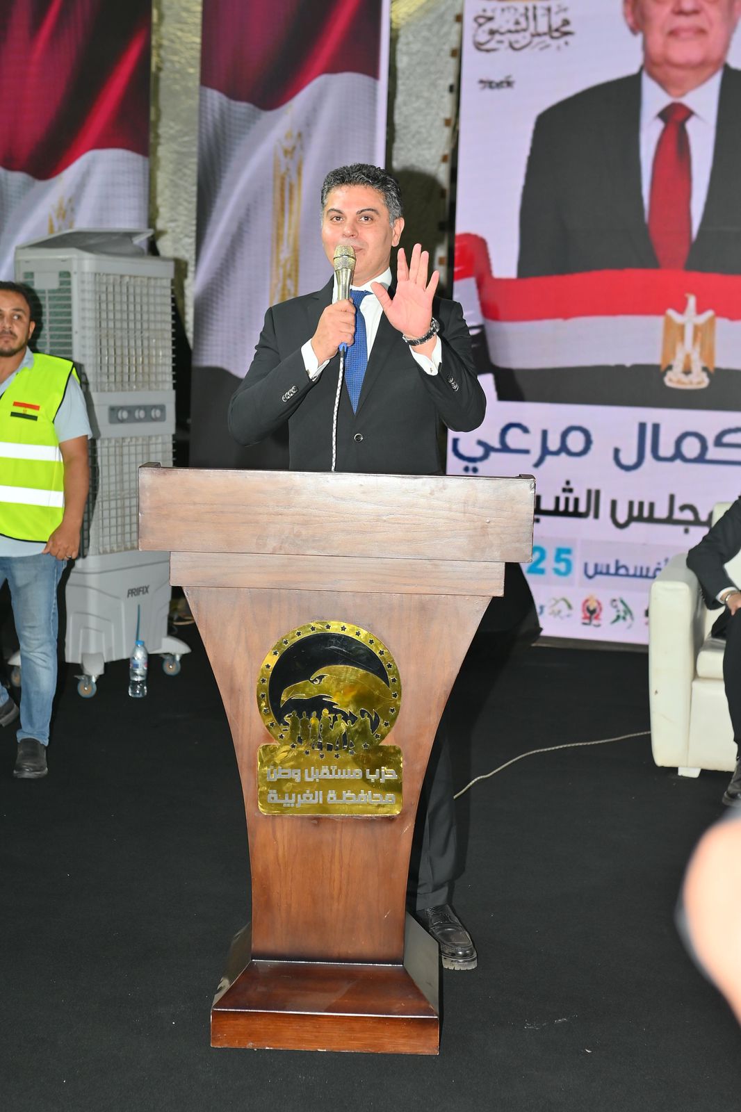 المستشار مجدي البري من مؤتمر مستقبل وطن بالغربية: هذا الجمع يثبت أن مصر بخير بفضل الرئيس السيسي.. وأدعو الجميع للمشاركة في الانتخابات المستشار مجدي البري من مؤتمر مستقبل وطن بالغربية: هذا الجمع يثبت أن مصر بخير بفضل الرئيس السيسي.. وأدعو الجميع للمشاركة في الانتخابات