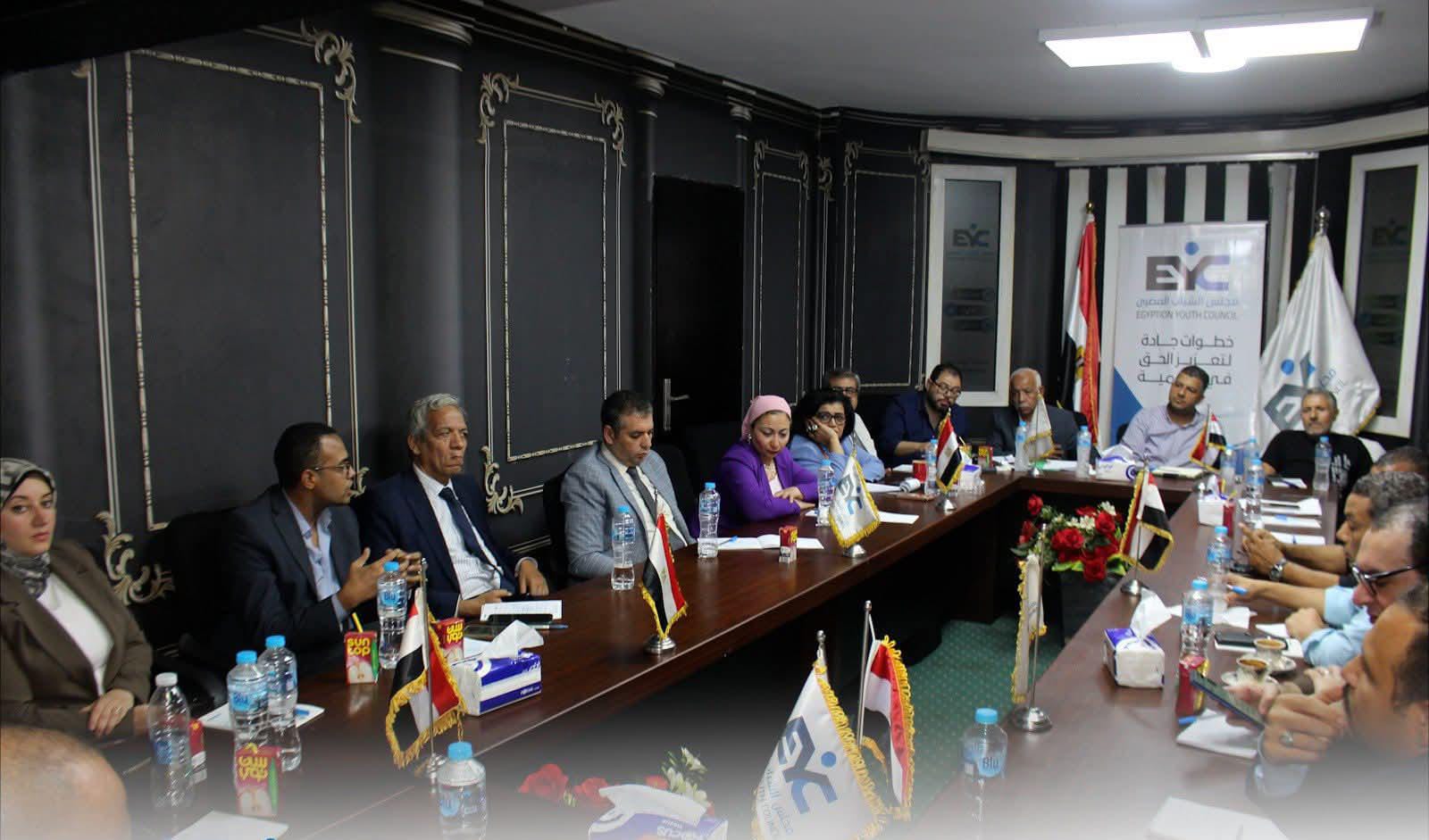 ورشة عمل وطنية بمجلس الشباب المصري لمناقشة الحق في المشاركة في الشأن العام ورشة عمل وطنية بمجلس الشباب المصري لمناقشة الحق في المشاركة في الشأن العام