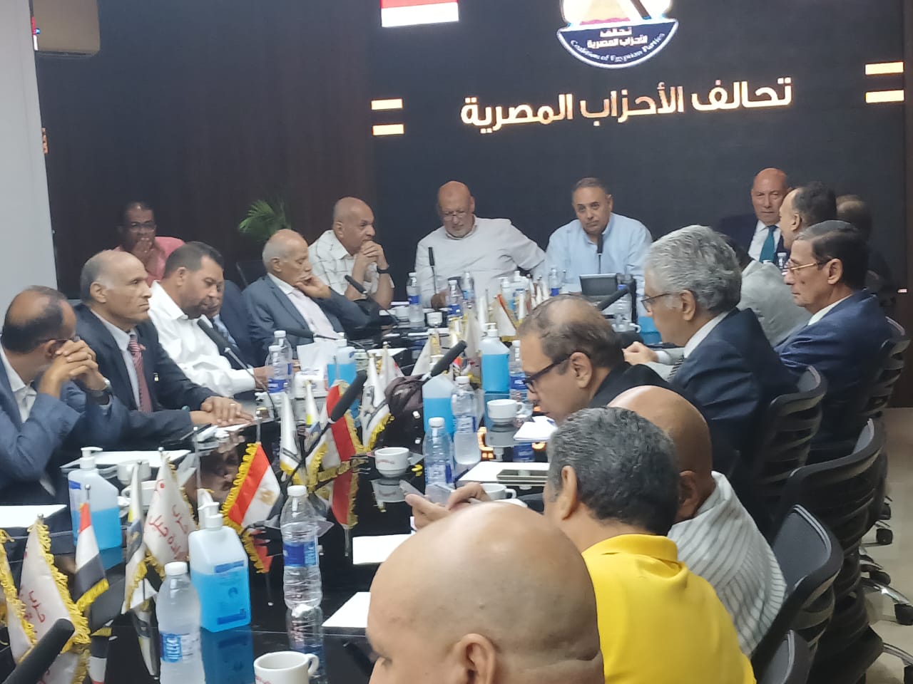 تحالف الأحزاب: التحديات التي تواجه الدولة المصرية تزيد من إصرارنا على دعم القيادة السياسية تحالف الأحزاب: التحديات التي تواجه الدولة المصرية تزيد من إصرارنا على دعم القيادة السياسية