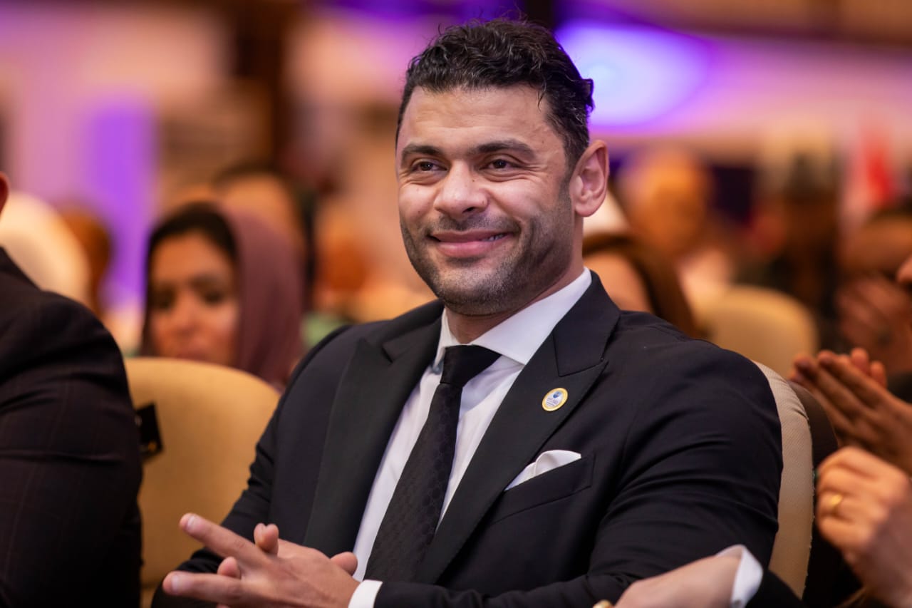 أحمد حلمي يستقيل من “مصر أكتوبر” ويخوض انتخابات النواب عن حزب الجبهة الوطنية أحمد حلمي يستقيل من “مصر أكتوبر” ويخوض انتخابات النواب عن حزب الجبهة الوطنية