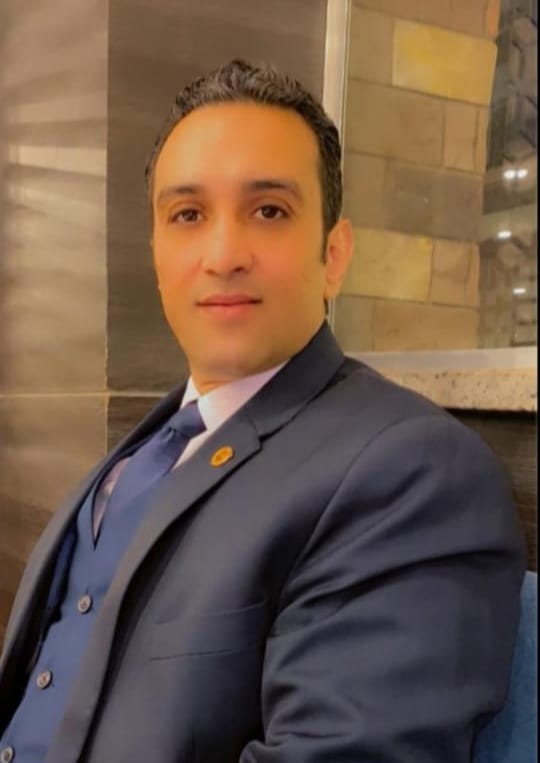 برمز “الأسد”.. الصحفي شادي عبد السلام يترشح لمجلس النواب عن دائرة الأميرية والزيتون