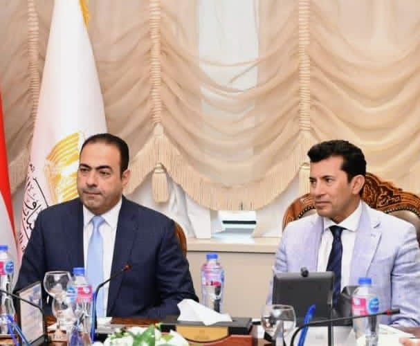 يعزز مكانة مصر عالميا ..رئيس شباب النواب يثمن ترشيح الدكتور أشرف صبحي لرئاسة اللجنة الدولية للتربية البدنية يعزز مكانة مصر عالميا ..رئيس شباب النواب يثمن ترشيح الدكتور أشرف صبحي لرئاسة اللجنة الدولية للتربية البدنية