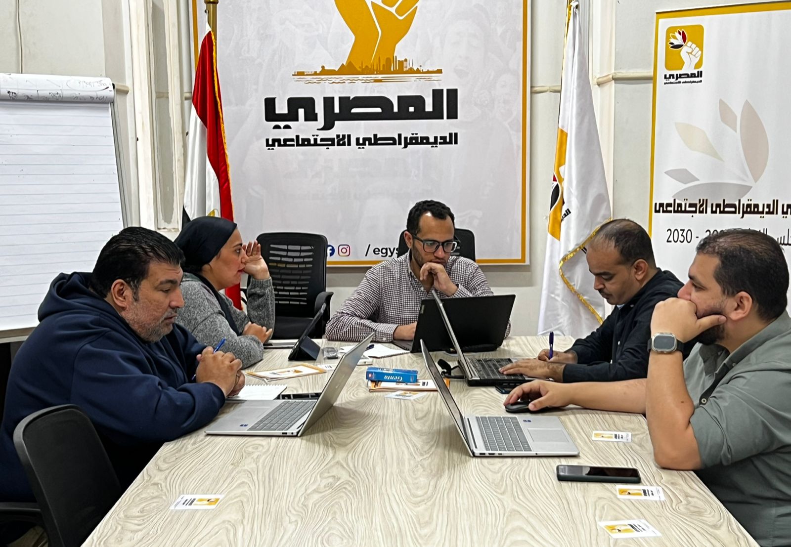 “المصري الديمقراطي الاجتماعي” يواصل متابعة سير العملية الانتخابية في المرحلة الأولى من انتخابات مجلس النواب بـ19 دائرة