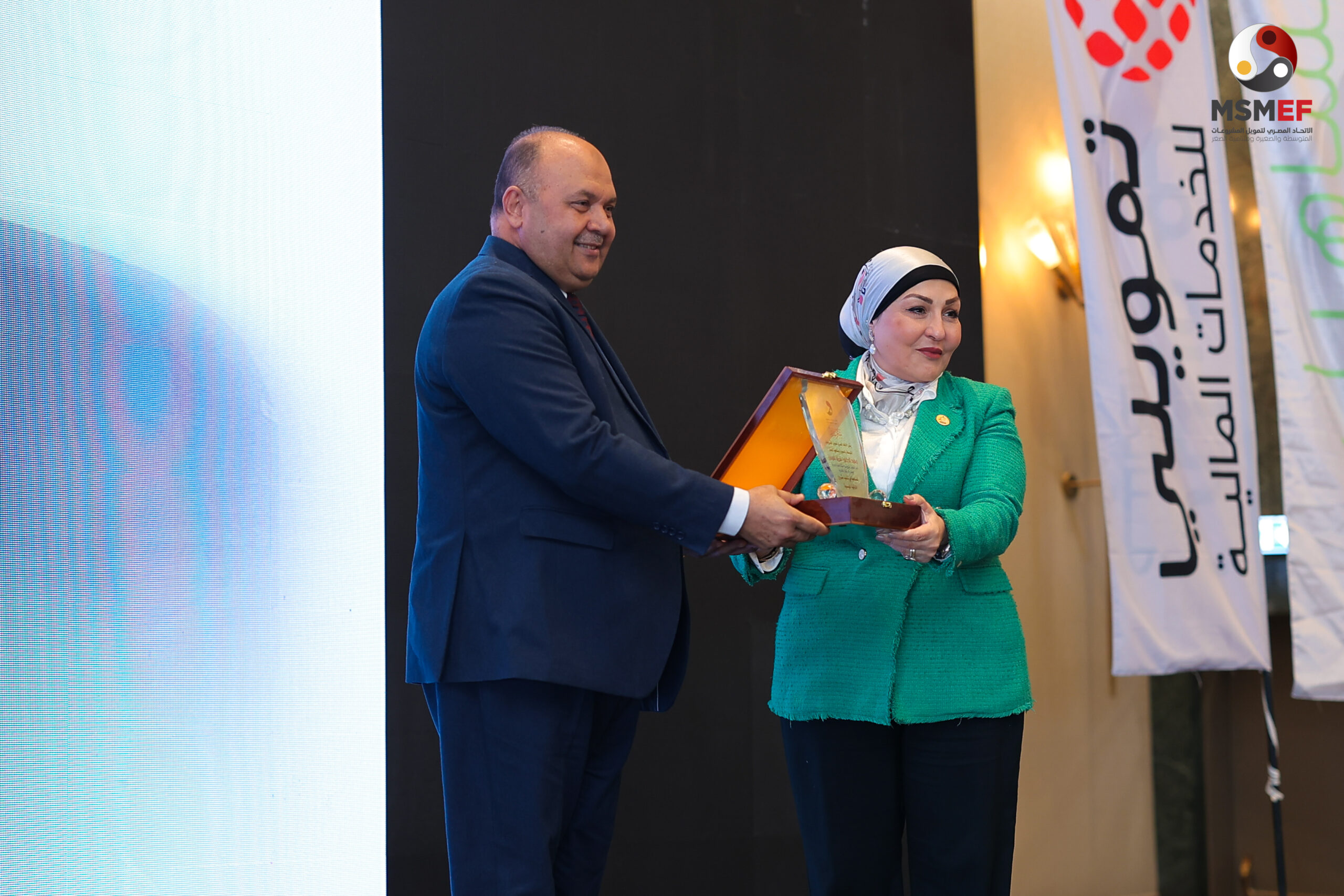 الدكتورة هالة أبو السعد: الحوار المؤسسي مع الجمعيات الأهلية ركيزة أساسية لبناء صناعة تمويل مستدامة وداعمة لرؤية مصر 2030 الدكتورة هالة أبو السعد: الحوار المؤسسي مع الجمعيات الأهلية ركيزة أساسية لبناء صناعة تمويل مستدامة وداعمة لرؤية مصر 2030