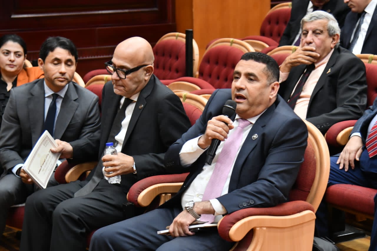 نائب بالشيوخ يطالب بتعديل اللائحة التنفيذية لقانون التصالح في مخالفات البناء للمباني خارج الأحوزة العمرانية