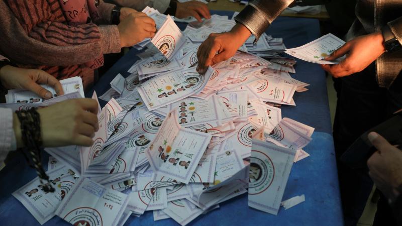 بدء فرز الأصوات بالدوائر الـ19 الملغاة