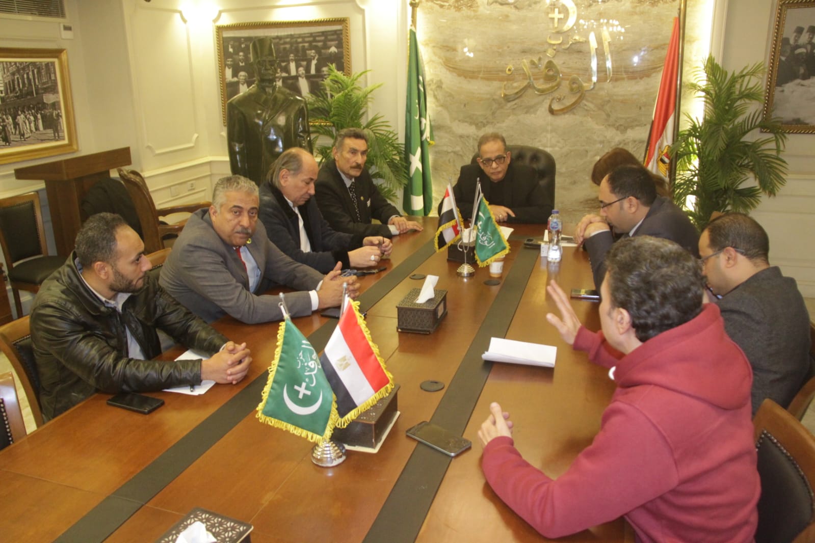 لجنة إنتخابات الوفد تستأنف عملها فى تلقى طلبات المرشحين لإنتخابات رئاسة الحزب ٢٠٢٦ لليوم الثانى 