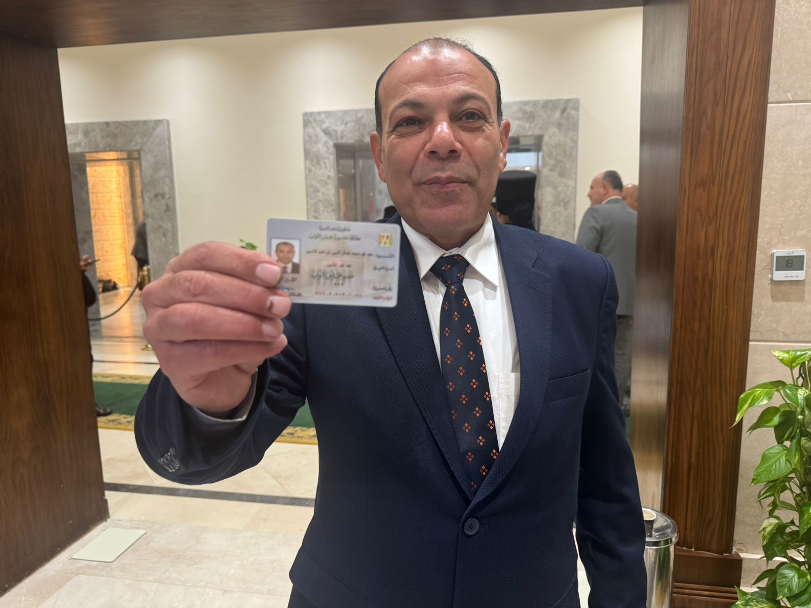 عقب تسلمه كارنيه العضوية .. النائب عبدالله لاشين :زيادة المعاشات وقانون الإدارة المحلية علي رأس أولوياتي عقب تسلمه كارنيه العضوية .. النائب عبدالله لاشين :زيادة المعاشات وقانون الإدارة المحلية علي رأس أولوياتي