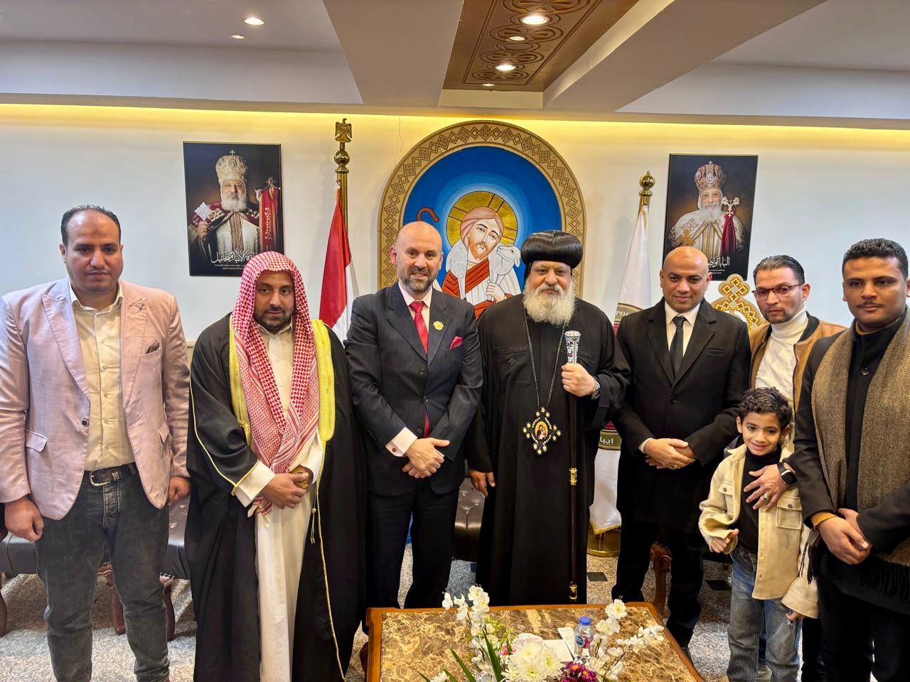 نيافة الأنبا ميخائيل أسقف حلوان والمعصرة يستقبل وفد الحزب المصري الديمقراطي الاجتماعي