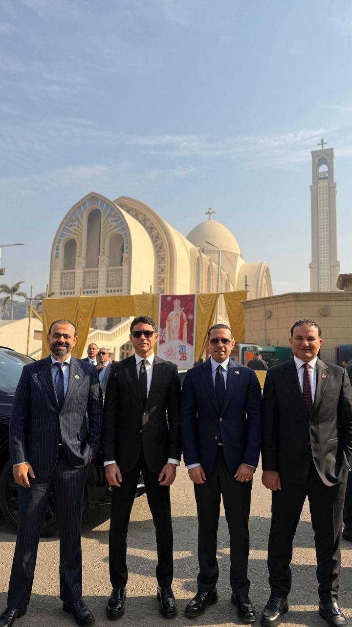 من قلب الكاتدرائية المرقسية..النائب محمد مظلوم: المصريون نسيج واحد ووحدتهم صمام أمان الدولة من قلب الكاتدرائية المرقسية..النائب محمد مظلوم: المصريون نسيج واحد ووحدتهم صمام أمان الدولة