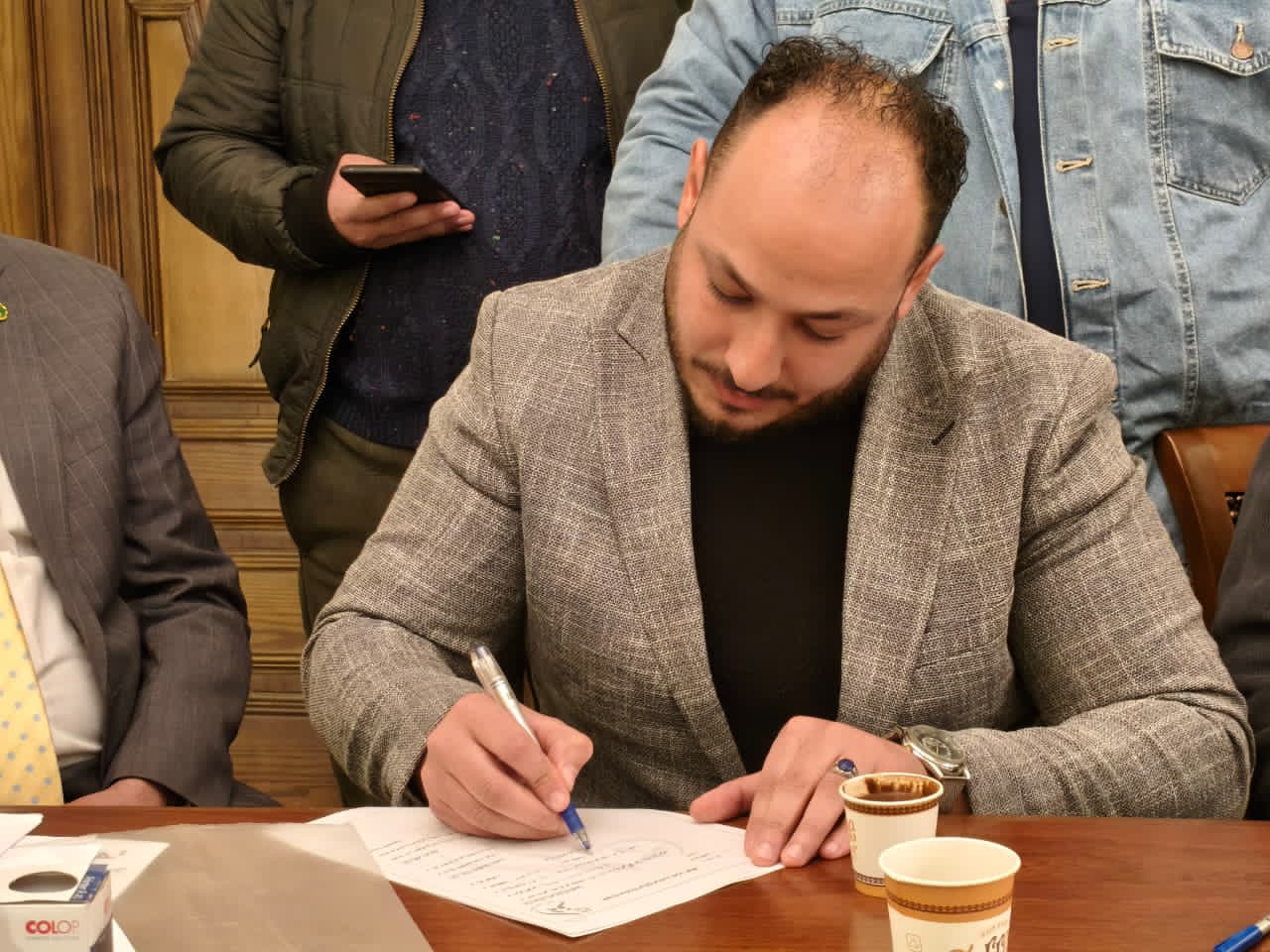 الحسيني الشرقاوي يتقدم بأوراق ترشحه رسميًا لانتخابات رئاسة حزب الوفد