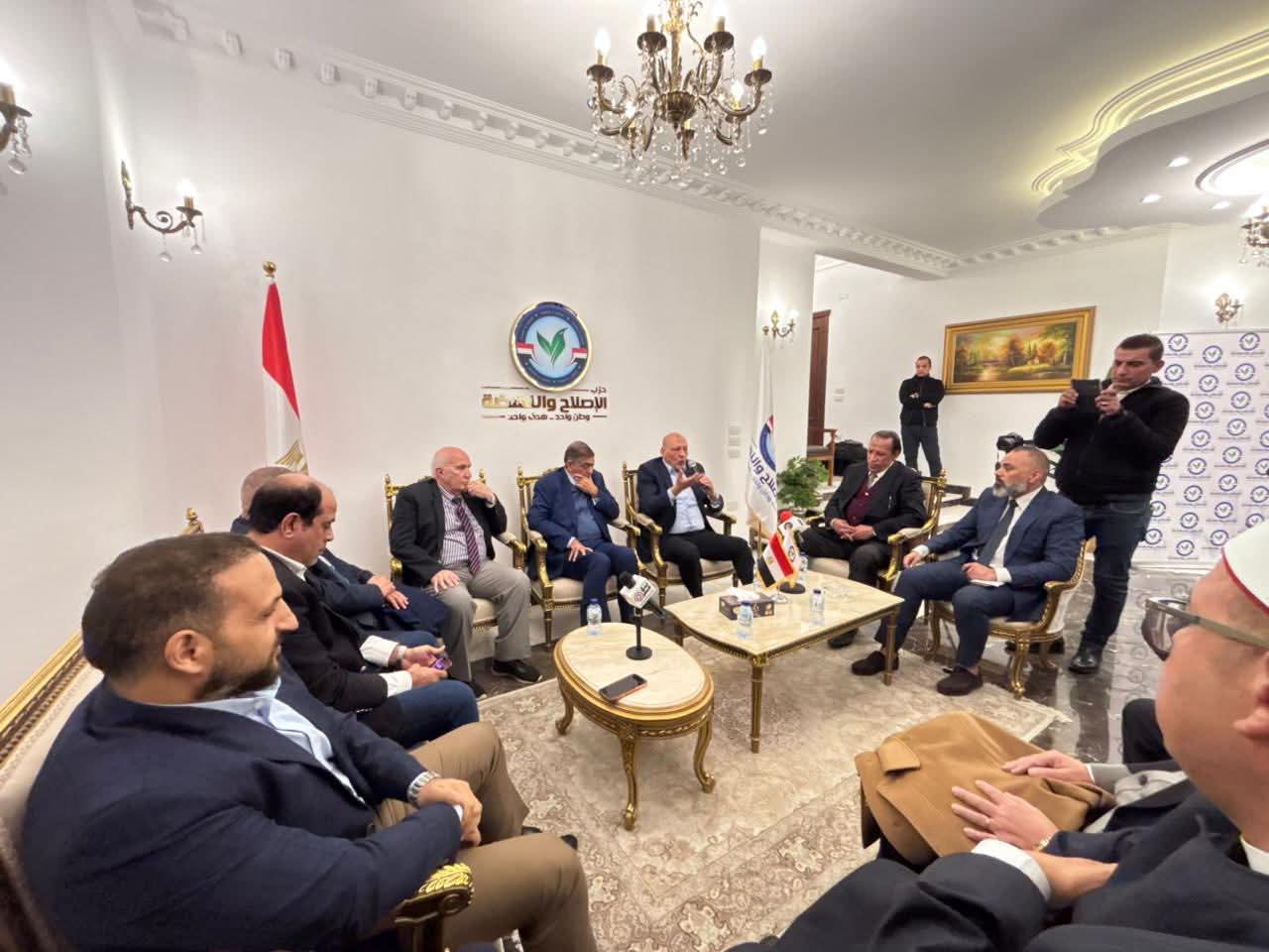 “الإصلاح والنهضة” يفتح ملفات الأمن القومي ودور الأحزاب في الحياة السياسية