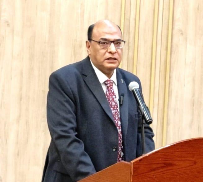 نائب رئيس حزب مصر الفتاة الجديد:الشرطة حصن الأمن والأمان وتضحيات شهدائها فوق الرؤوس