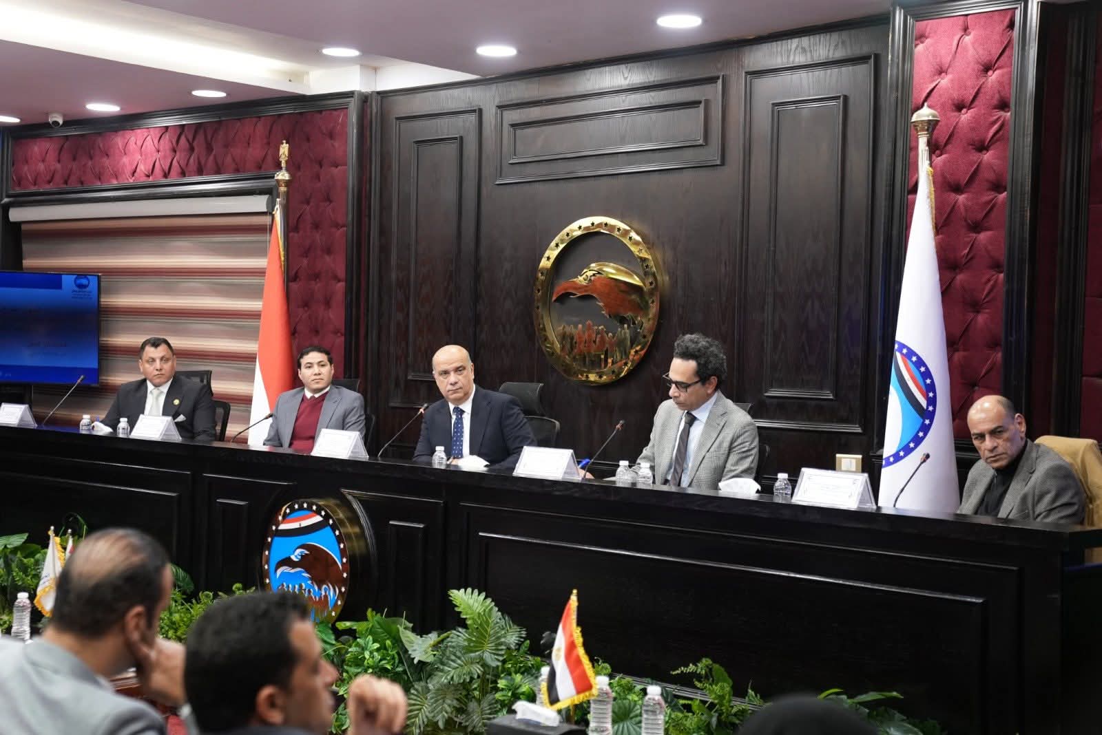 أمانة ريادة الأعمال المركزية بـ”مستقبل وطن” تعقد اجتماعا تنظيميا مع أمنائها في المحافظات بشأن خطة عمل الفترة المقبلة