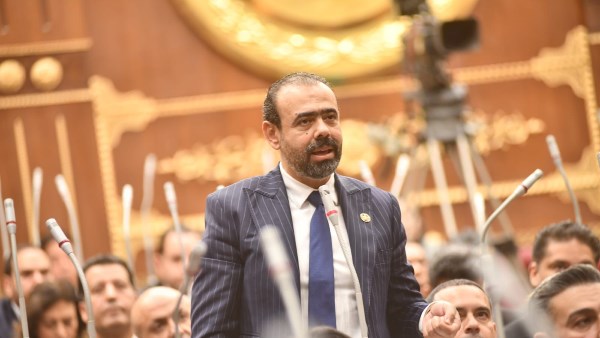 النائب نور الدين مصطفى: إطلاق الصحة عيادات لعلاج إدمان الإنترنت خطوة مهمة لحماية الصحة النفسية وبناء الإنسان 