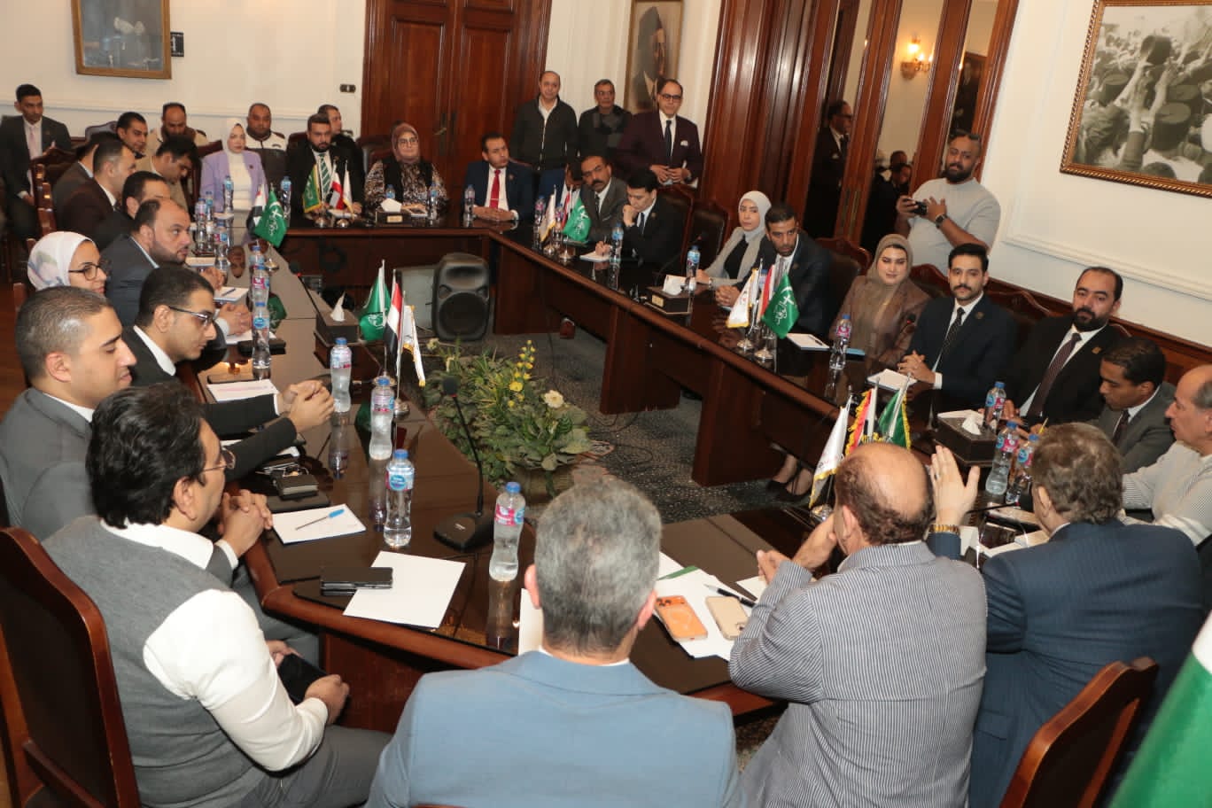 الدكتور السيد البدوي يستقبل رئيس كيان شباب مصر ويؤكد: الشباب عماد المرحلة والمجالس المحلية مدرسة الكوادر